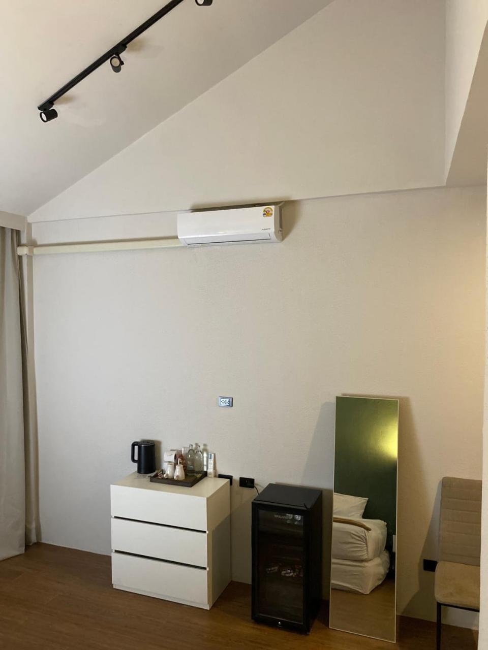 Centerpoint Hotel & Plaza Thong Sala Bagian luar foto